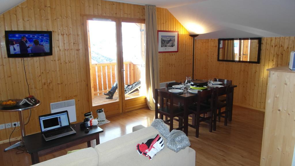 Residence Goelia Les Chalets Des Ecourts 圣让达尔沃 客房 照片