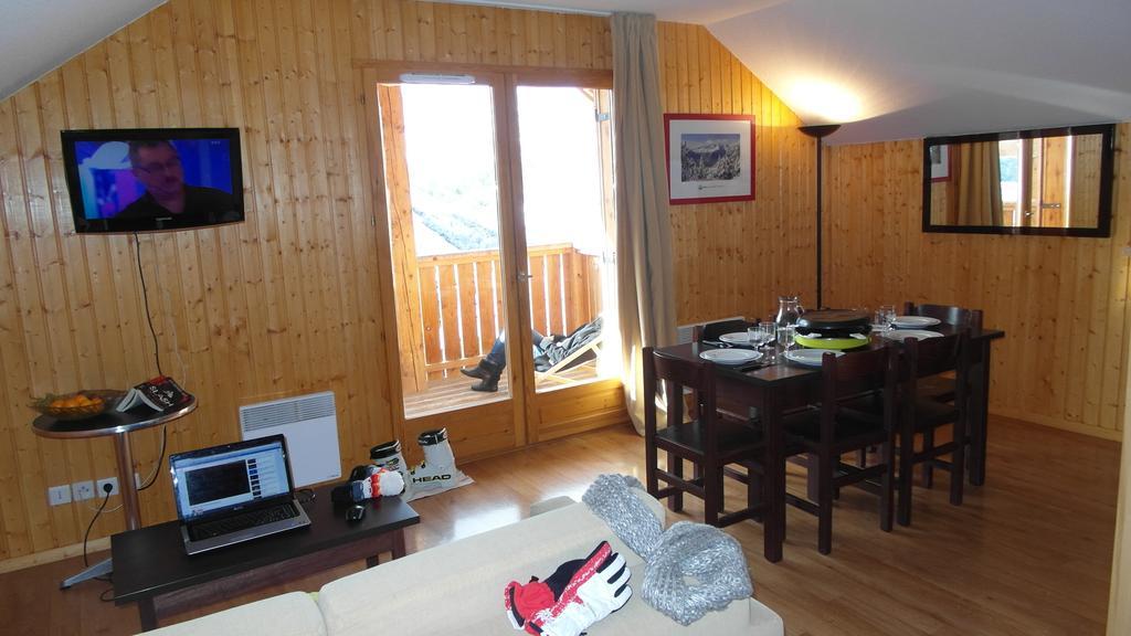 Residence Goelia Les Chalets Des Ecourts 圣让达尔沃 客房 照片