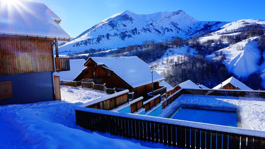 Residence Goelia Les Chalets Des Ecourts 圣让达尔沃 外观 照片